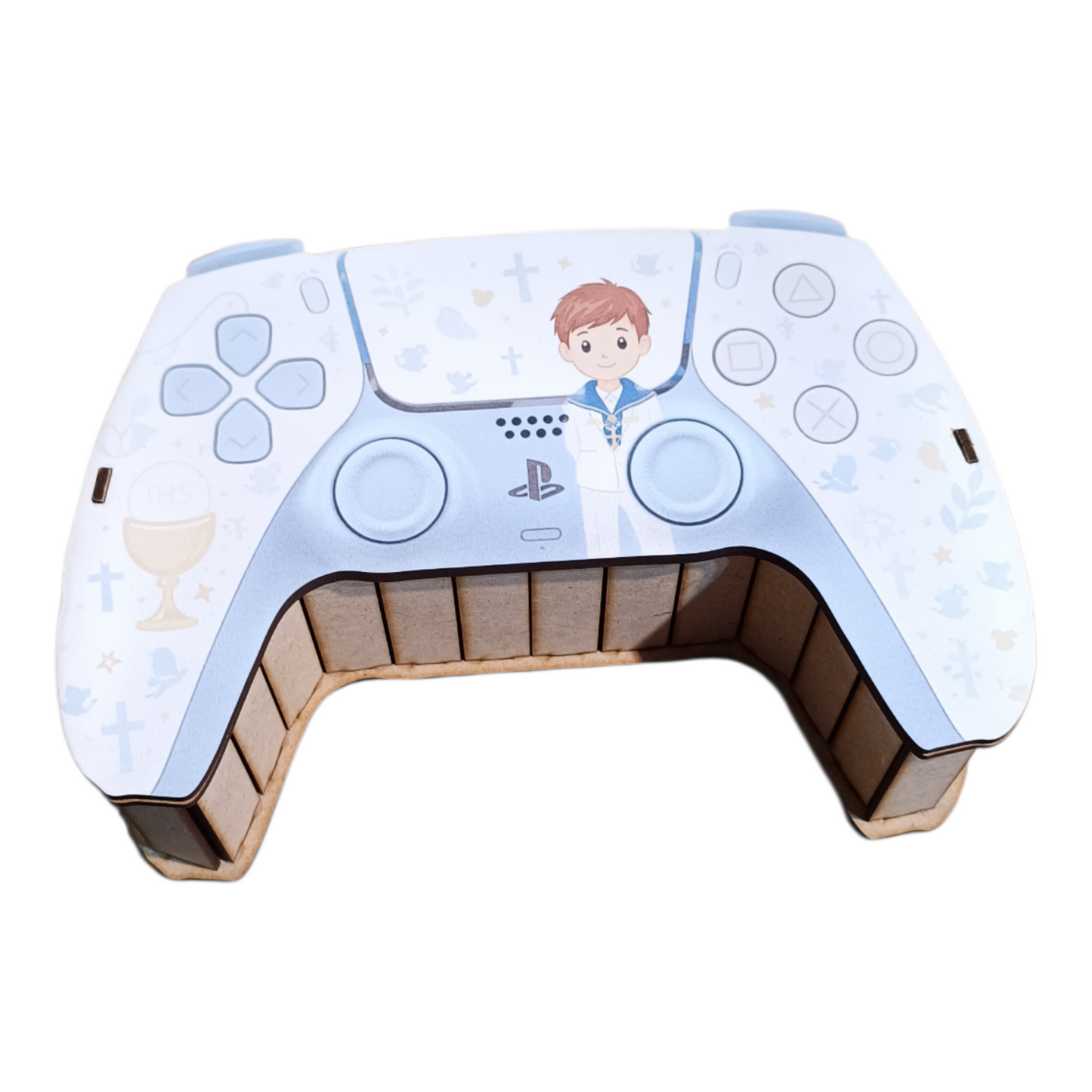 Caja de Madera con Forma de Mando PS5 – Diseño Niño de Comunión en Azul Celeste y Blanco