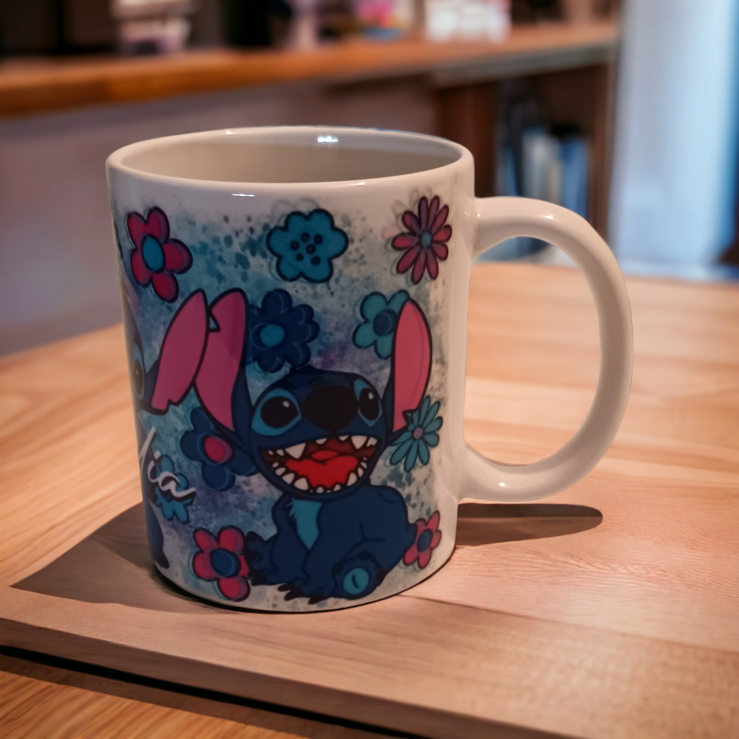 "¡Taza Personalizada de Stitch: Despierta tu Magia Disney cada Mañana!"