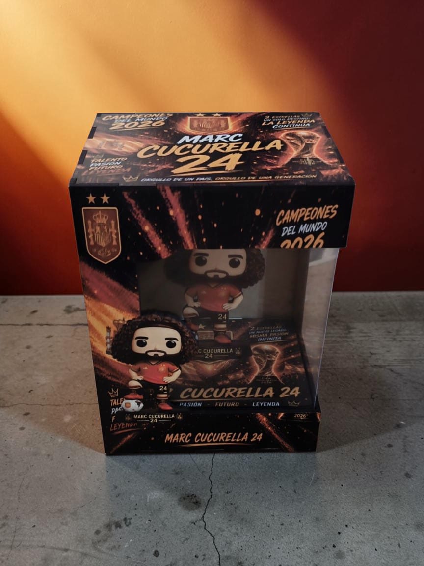 Caja Funko Personalizada de Madera Marc Cucurella 24