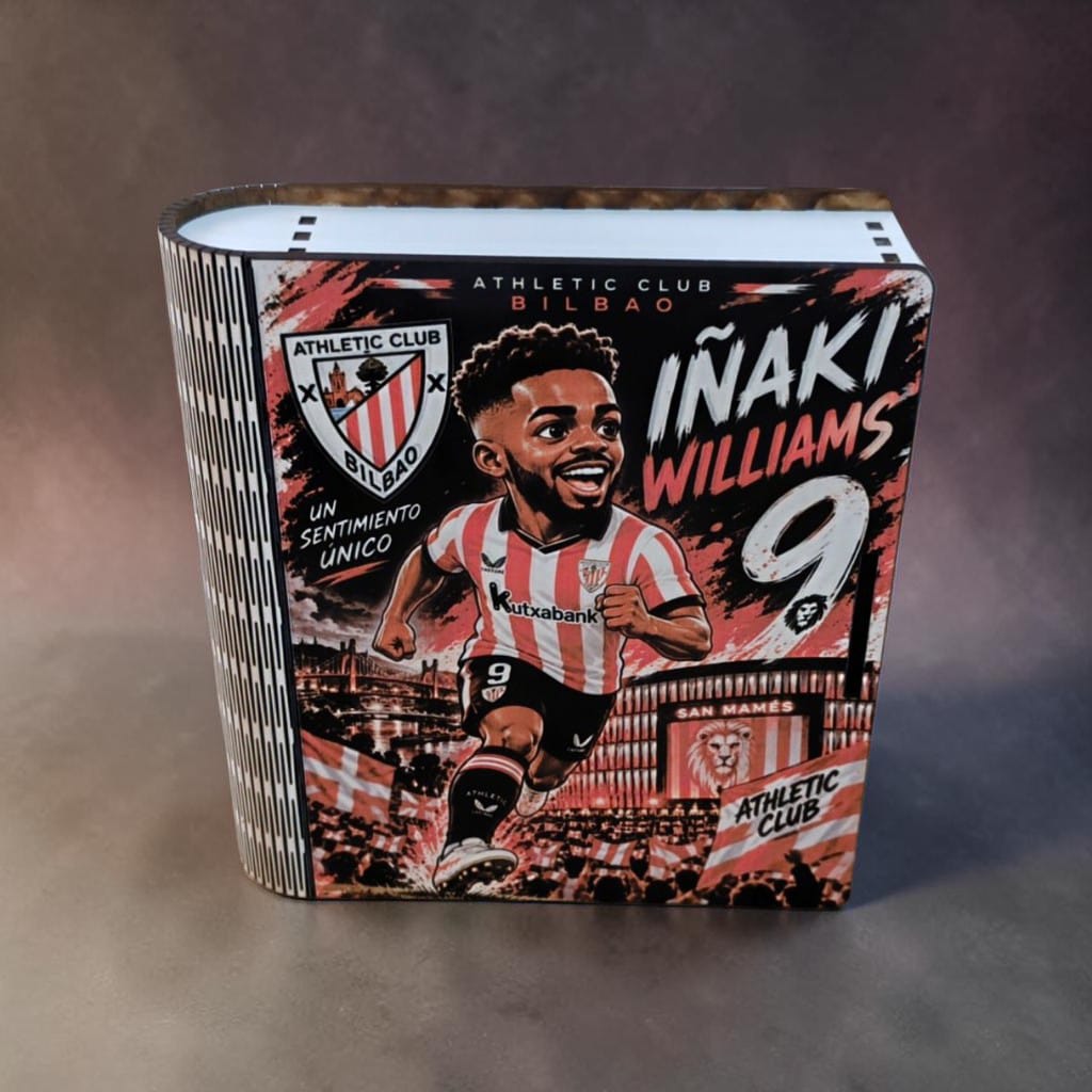 Caja de Madera en Forma de Libro Personalizada con Jugador de Fútbol