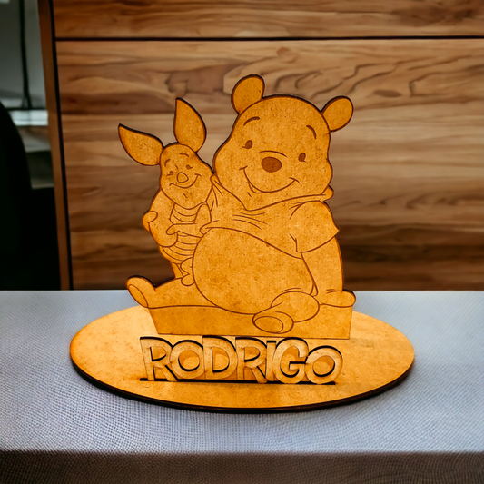 El mejor regalo para fans de Disney: Winnie de Pooh en madera personalizado con nombre